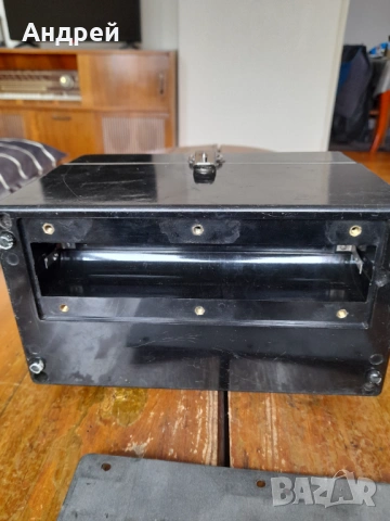 Стар уред за измерване на земно съпротивление М416, снимка 7 - Антикварни и старинни предмети - 53192075