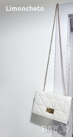 Дамска чанта, снимка 3 - Чанти - 43272643