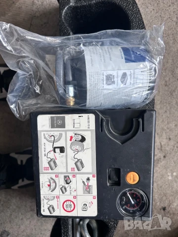 резервно оборудване за мерцедес ц класа w203 c class лепило и компресор за гуми, снимка 2 - Части - 50534236