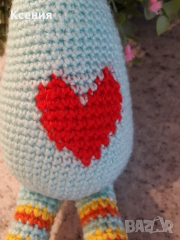 Подаръци за Св. Валентин. Плетена играчка Жираф, Ръчно изработена, Перфектен подарък, снимка 2 - Романтични подаръци - 53400265