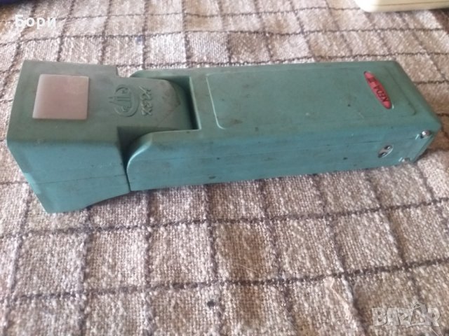 Старо фенерче с акумулатор, снимка 4 - Други ценни предмети - 33444346