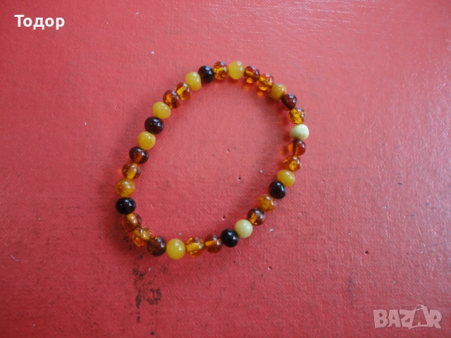 Страхотна гривна натурален кехлибар 3, снимка 5 - Гривни - 52663119
