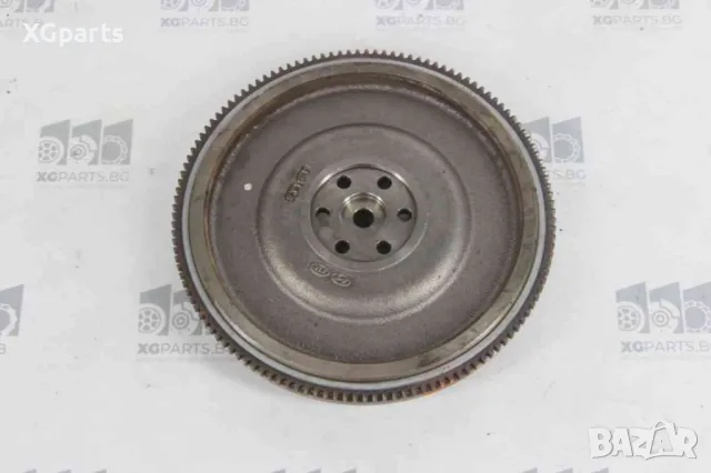 Маховик за Hyundai ix20 1.6i 125 к.с. (2010-2015), снимка 2 - Части - 50186681