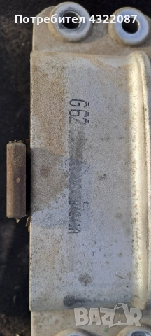 Тампон мотор/ Тампони мотор Volkswagen Touran II 2011-2015 1.6 TDI 105к.с., снимка 2 - Части - 51486080