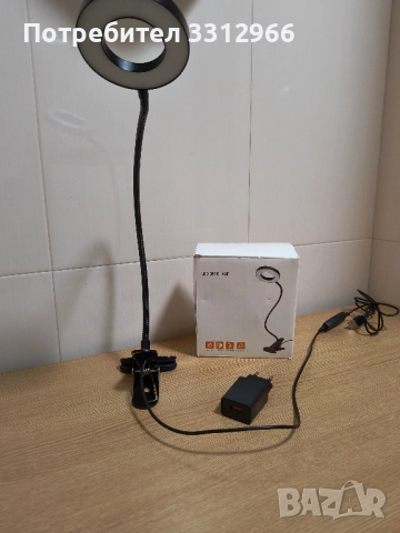Чисто нова настолна USB лед лампа с щипка, снимка 2 - Настолни лампи - 52047583