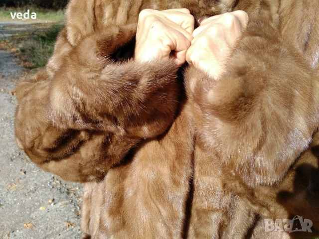 Луксозно кожено палто от норка модел перелина размер М/L, снимка 10 - Палта, манта - 53095495