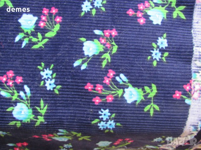Плат кадифе-тъмно син с щампа 90/50 см, снимка 4 - Други - 33476935