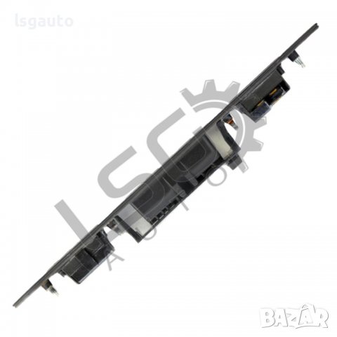 Лайсна с бутон отваряне заден капак и осветление номер AUDI A3 (8PA) (2004-2008) ID: 88783, снимка 3 - Части - 38444894