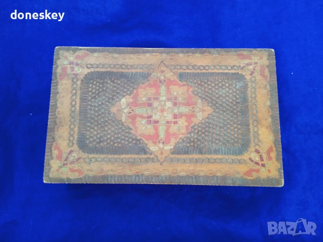 Дървена кутия голяма, снимка 3 - Антикварни и старинни предмети - 37508645