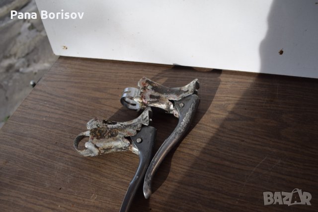 Ретро ръкохватки Shimano 600 Tricolore 6400, снимка 3 - Части за велосипеди - 32668176