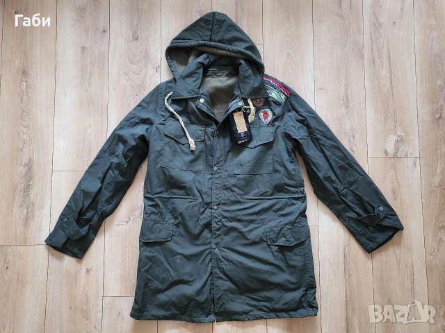 Мъжка парка с нашивки 