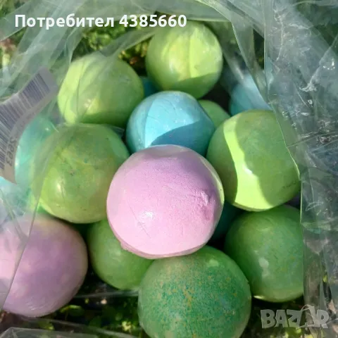 Цветни водни бомбички