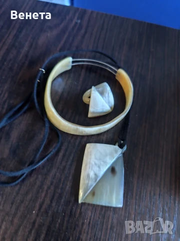 Колиета от рог, снимка 12 - Колиета, медальони, синджири - 51211611