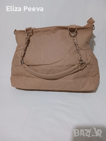 Бежова чанта