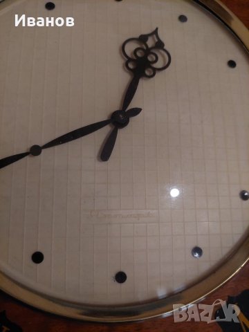 Кварцов часовник Янтар 1978 година , снимка 2 - Антикварни и старинни предмети - 33635049