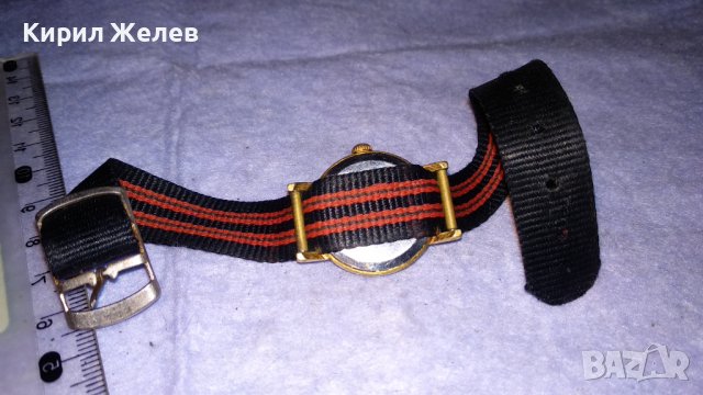 ЗАРЯ 22 КАМЪКА Стар ПОЗЛАТЕН РЯДЪК МОДЕЛ РЕТРО ЧАСОВНИК СССР с КАИШКА 32558, снимка 10 - Антикварни и старинни предмети - 38452883