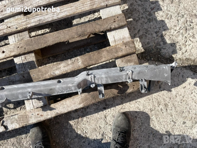 Усилваща Греда Арматурно Табло A2196800055 Mercedes E-class W211 E320cdi 224кс 642, снимка 3 - Части - 53168875