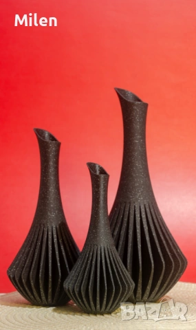 Комплект дизайнерски 3D принтирани вази – модерен акцент за дома