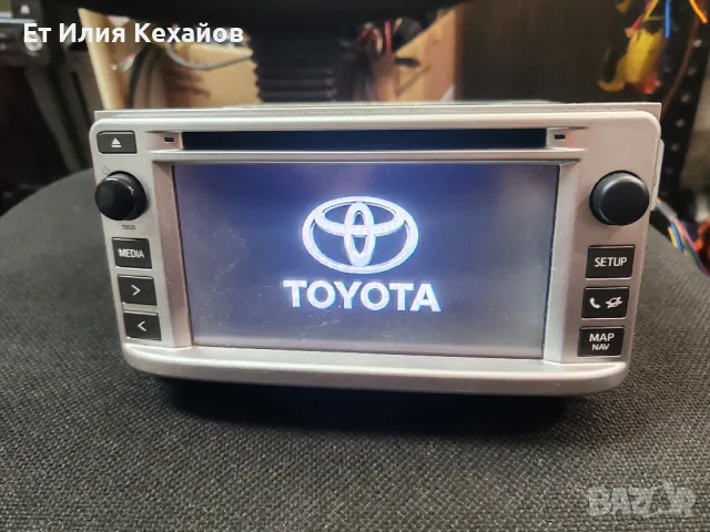 Toyota Verso оригинална мултимедия