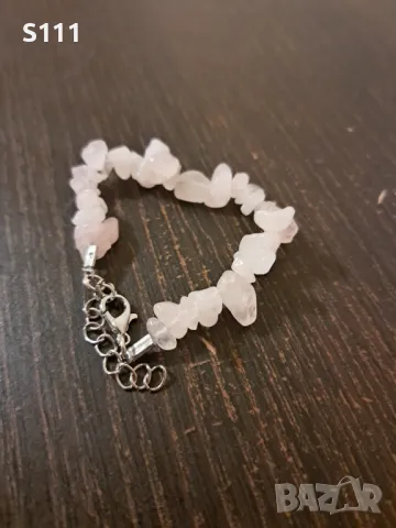 Гривни от естествени камъни, снимка 4 - Гривни - 48523643