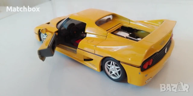 Ferrari Bburago 1/24 Италия, снимка 5 - Колекции - 51224388