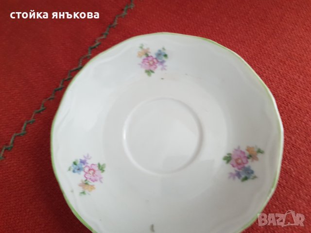 Продавам две старинни чашки за кафе, снимка 4 - Чаши - 37822065