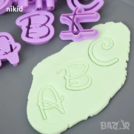 Стил Дисни Disney 26 букви азбука латиница форми ръкопис резци за украса декор торта тесто фондан , снимка 7 - Форми - 19095061