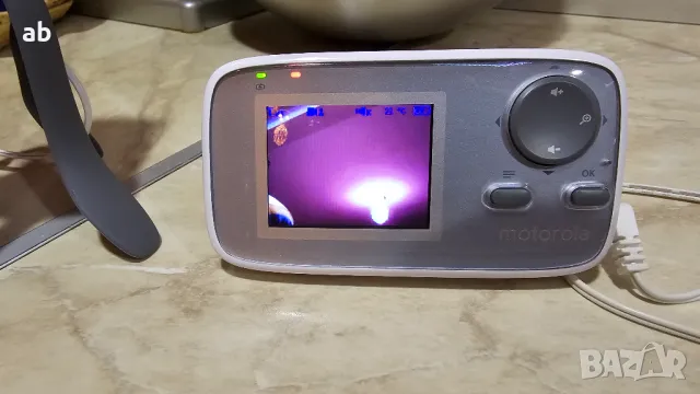 Видео Бейбифон Motorola MBP 482 пълен комплект, снимка 5 - Бебефони - 50352761