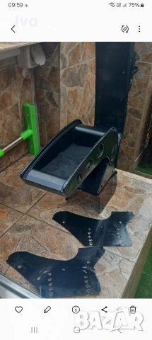 продавам подлакатник за кола., снимка 5 - Аксесоари и консумативи - 53531153