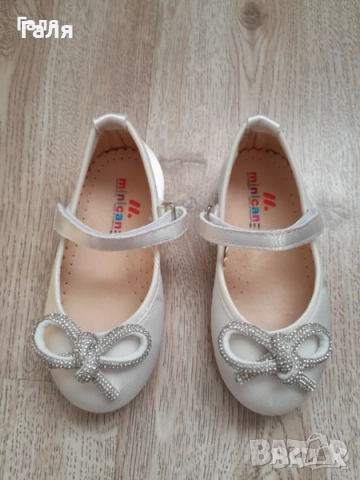 Детки бели обувки №23