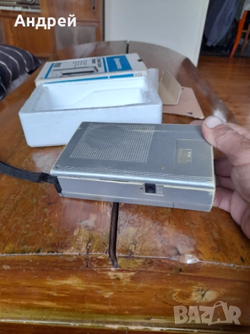 Стар портативен касетофон Sanyo M 1010, снимка 6 - Антикварни и старинни предмети - 52171206