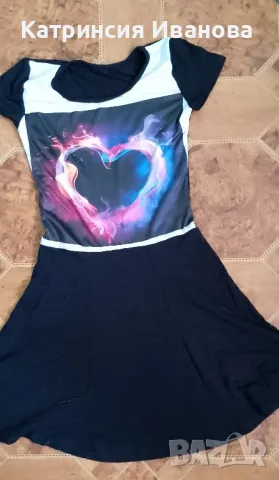 Страхотни рокли и гащеризони за повод,рокля Каrl Lagerfeld, снимка 7 - Рокли - 47771953