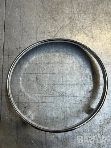 Гривна за фар на VESPA GTS 300, снимка 3 - Мотоциклети и мототехника - 48895858