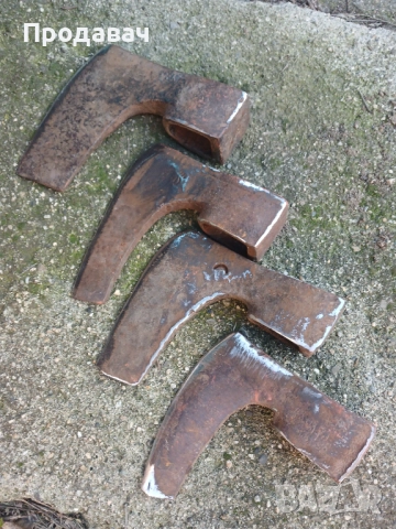 Стари Български брадви