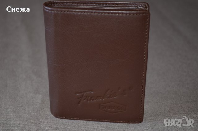 Frankie's Garage Noah малък вертикален портфейл