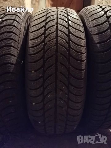 Продавам 4 броя Зимни гуми 195.65.15 на 1 сезон дот 2019 Sava , снимка 2 - Гуми и джанти - 52975729