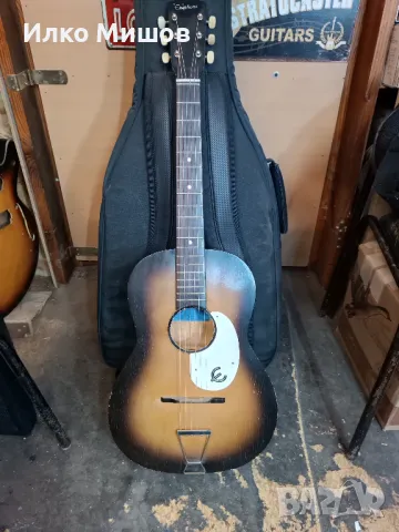 Продавам ак.китара Epiphone, снимка 1 - Китари - 48576482