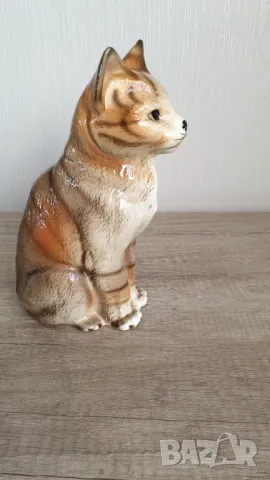 Порцеланова фигура на коте, снимка 5 - Антикварни и старинни предмети - 47314974