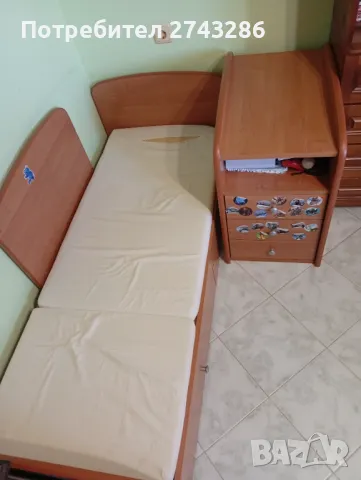 Детско легло,кошара и бюро