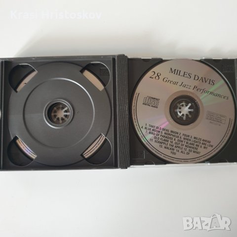 Miles Davis ‎– 28 Great Jazz Performances cd, снимка 3 - CD дискове - 43342665