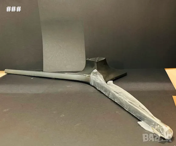 чисто нова в найлон стойка за телевизор Samsung, неразпечатвана, снимка 2 - Стойки, 3D очила, аксесоари - 49901797
