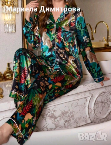 ДАМСКА ПИЖАМА ОТ САТЕН С ЕКЗОТИЧЕН ПРИНТ