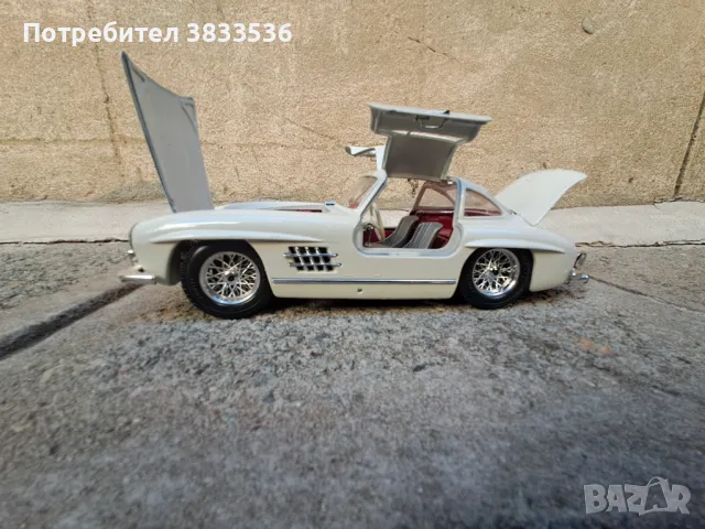 Mercedes Banz 300SL Burago Italy 1:18 метален ретро модел, снимка 10 - Колекции - 47568054