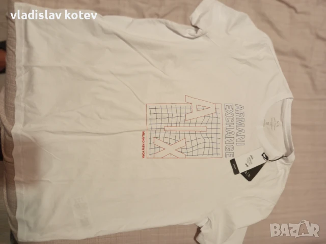 Страхотна тениска Armani Exchange 