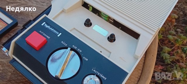 Винтидж японски репортерски касетофон1980-те, снимка 13 - Антикварни и старинни предмети - 44069562