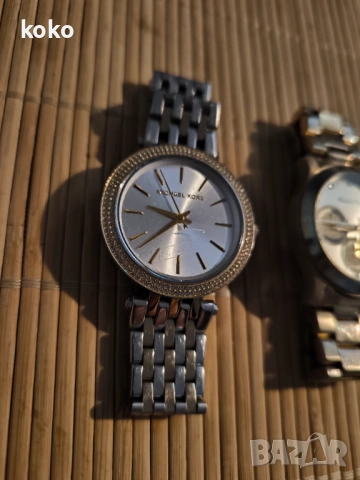 Дамски часовници Michael Kors Massimo Dutti , снимка 9 - Дамски - 48050786