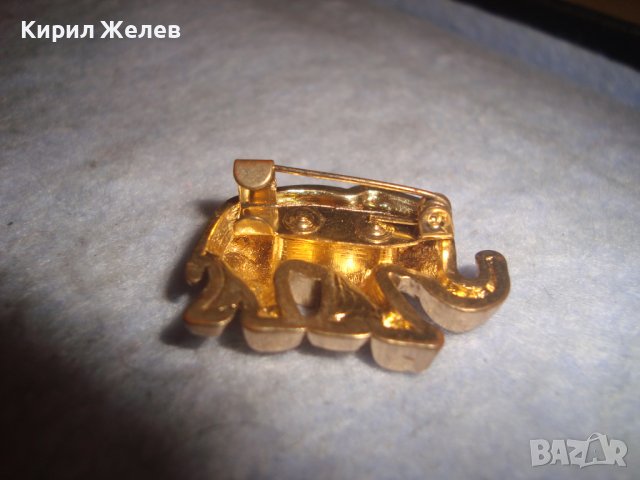 ПОЗЛАТЕНО СКЪПОЦЕННО КЪСМЕТЛИЙСКО СЛОНЧЕ - БРОШКА с ФАСЕТИРАНИ ЮВЕЛИРНО КРИСТАЛЧЕТА  и ЕМАЙЛ 29064, снимка 7 - Други - 37685778