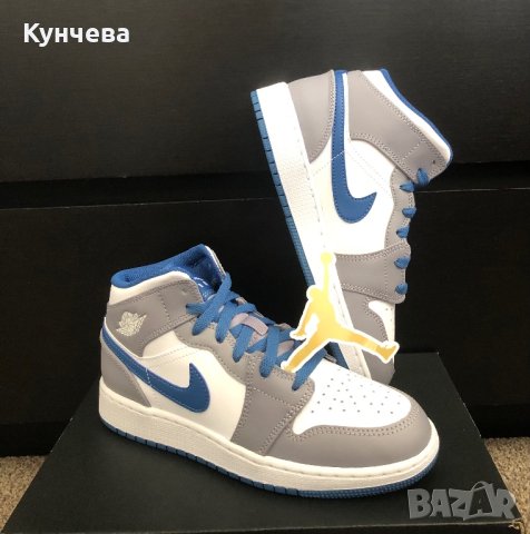 Маратонки оригинални NIKE AIR JORDAN 1 MID WHITE TRUE BLUE GREY, снимка 2 - Детски маратонки - 43386433