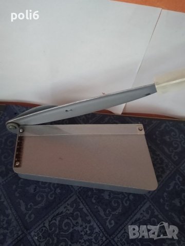  гилотина, нож за хартия - 5 вида, снимка 2 - Ученически пособия, канцеларски материали - 32418353