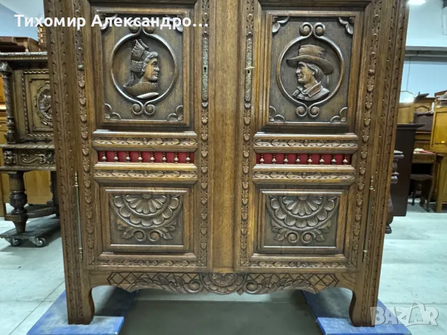 Двукрилен гардероб от дъбов масив, снимка 9 - Гардероби - 48154222